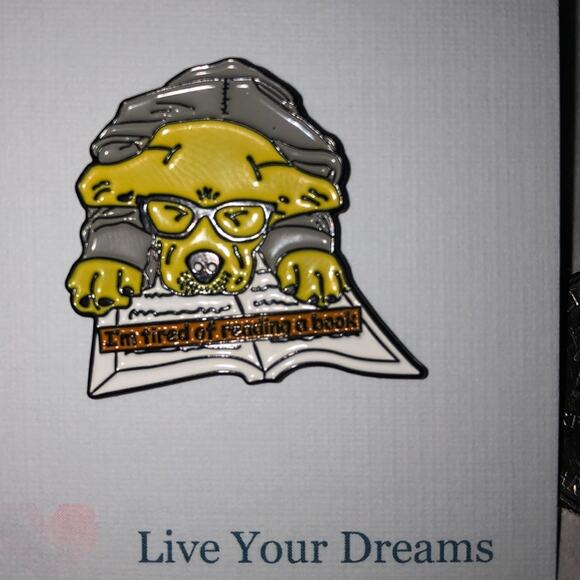 I’m Tired of Reading a Book Dog Pin Brooch - Picture 1 of 2